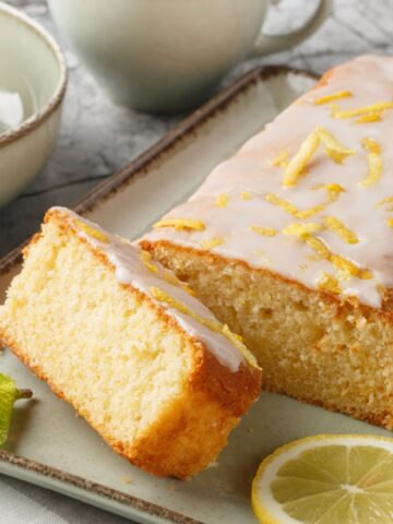 Bridgerton-Inspired Desserts That Are All The Rage This Season