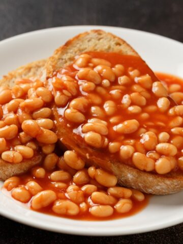 Brits Reacted The Same Way As American Makes Beans On Toast For First Time