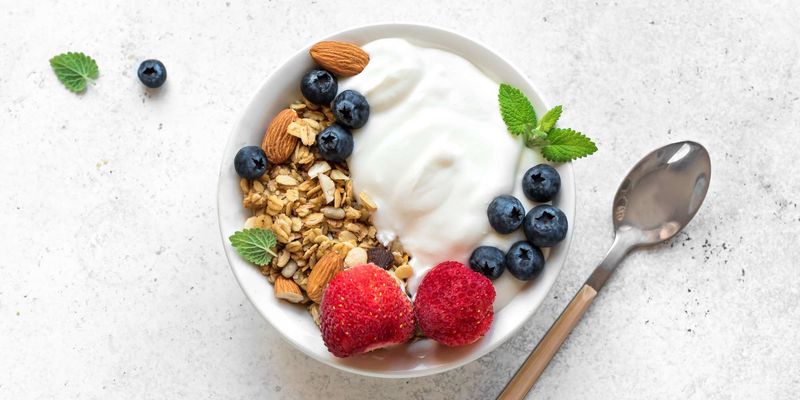 Greek Yoghurt With Berries
