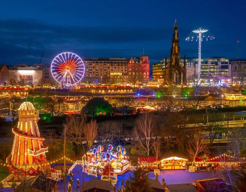 Edinburgh Christmas Market