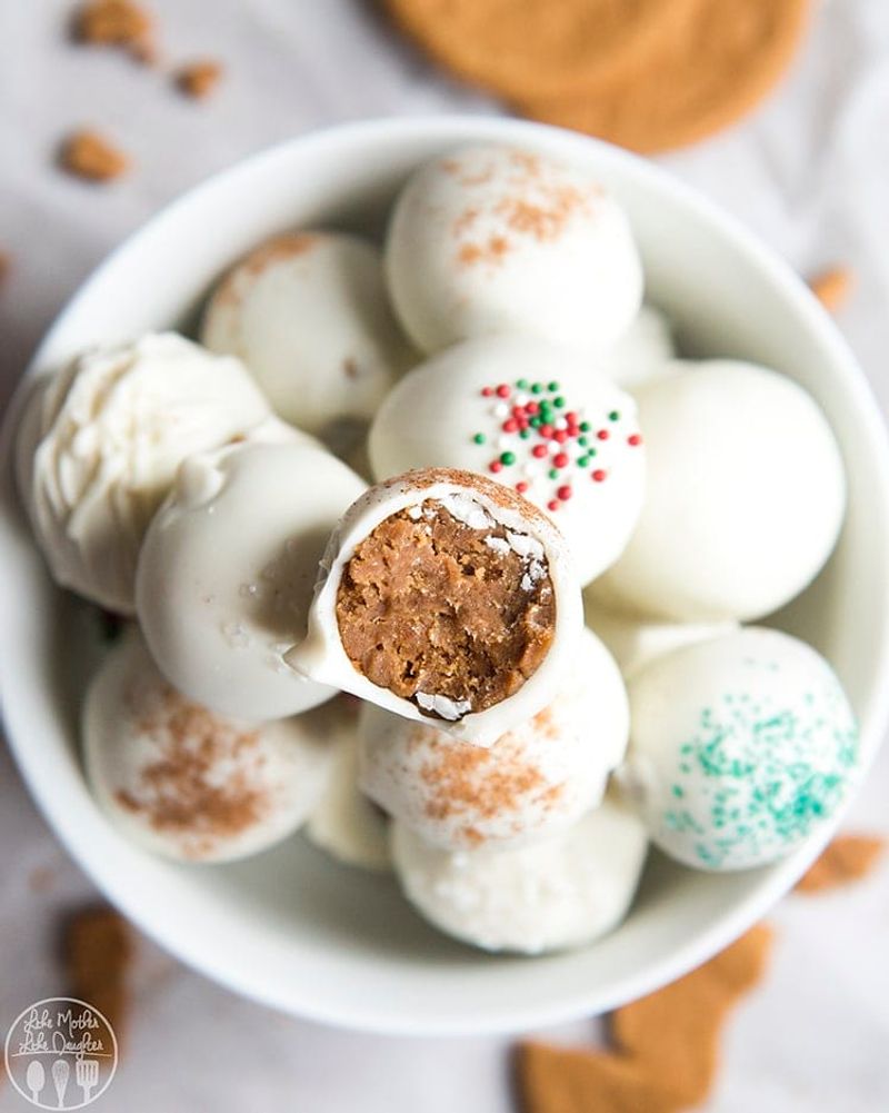 Gingerbread Biscuit Truffles