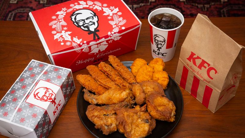 KFC Christmas Dinner – Japan