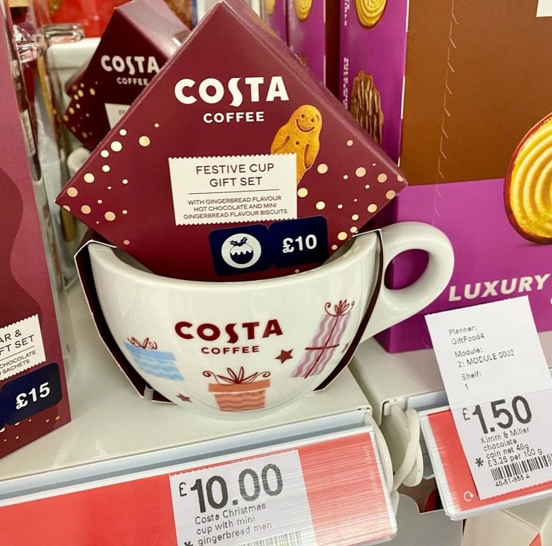 Costa Coffee Festive Cup Gift Set (£10.00)