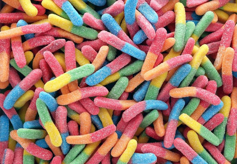 Foods Using Titanium Dioxide As A Whitening Additive