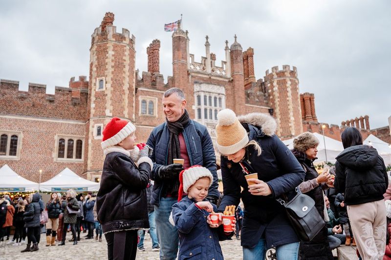 Hampton Court Palace Festive Fayre
