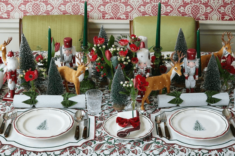 Having A Formal Sit-Down Christmas Lunch