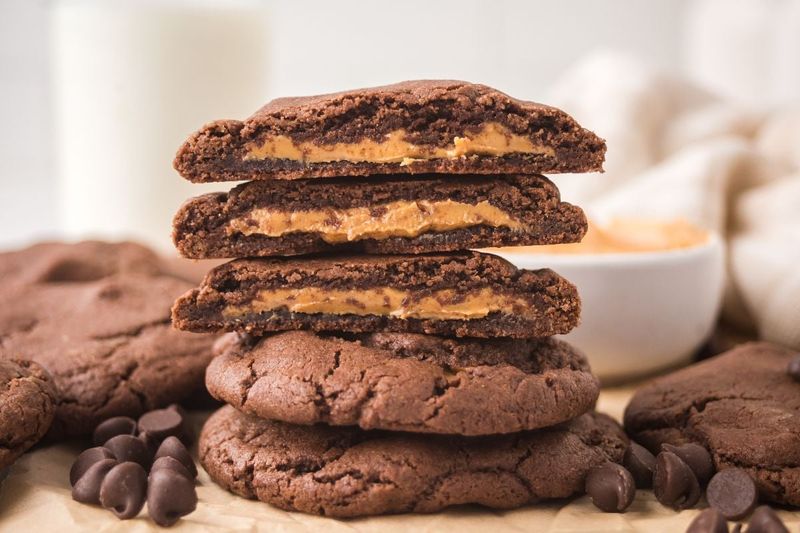 Double Stuffed Chocolate Peanut Butter Cookies