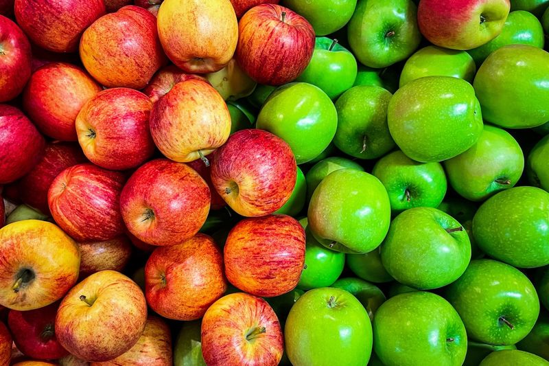 Apples