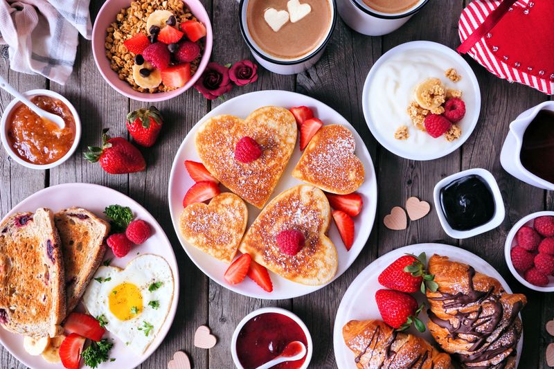 Giant Breakfasts Before Work With No Time Pressure