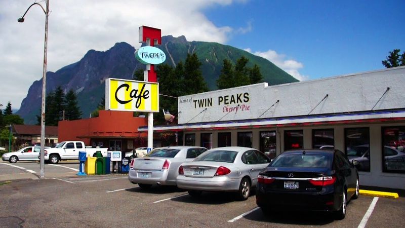 The Twin Peaks Café (Twede's Café) – North Bend, Washington, USA