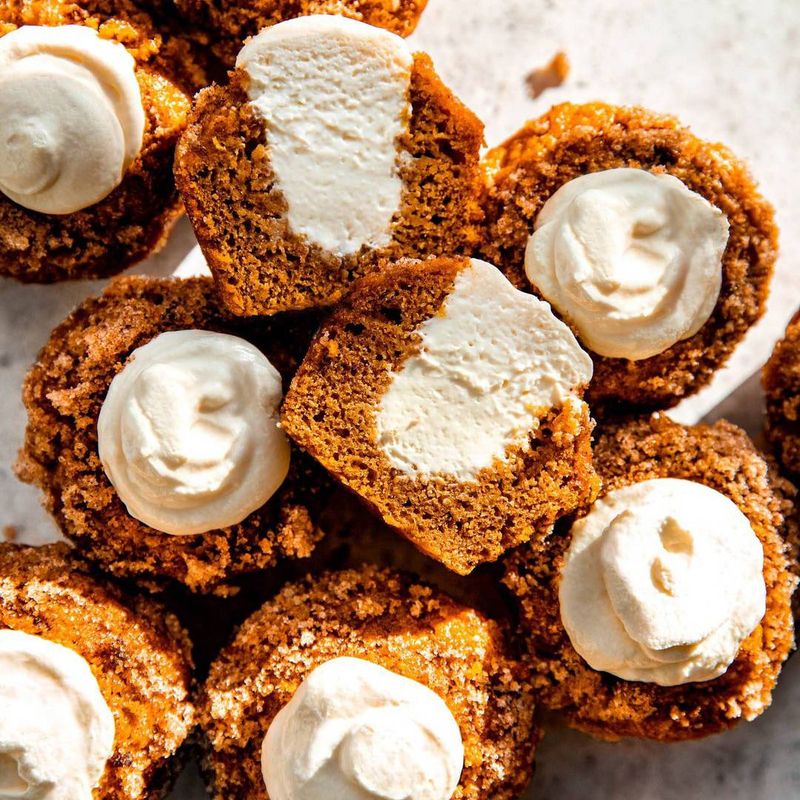 Pumpkin Muffins With Cream Cheese Filling