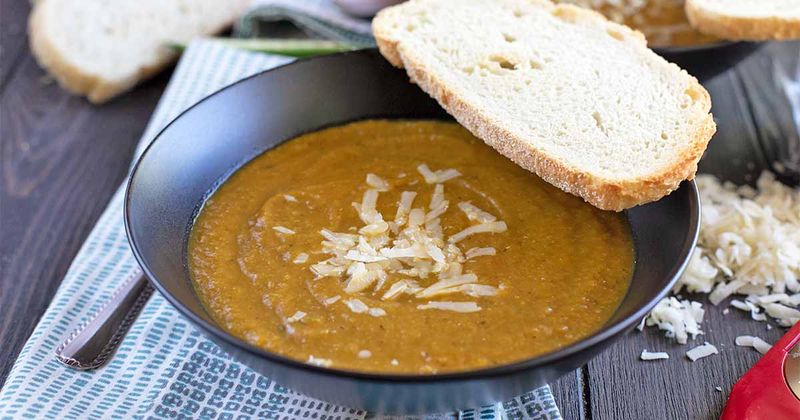 Vegetable Soup With Crusty Bread