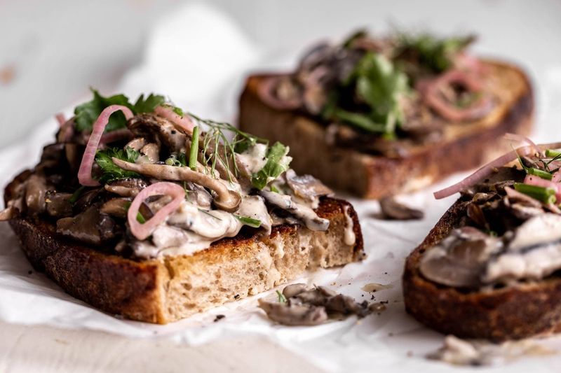 Creamy Mushrooms On Toast