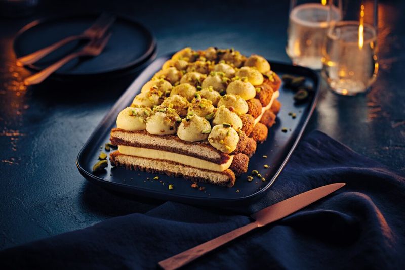 Specially Selected Centrepiece Pistachio Tiramisu