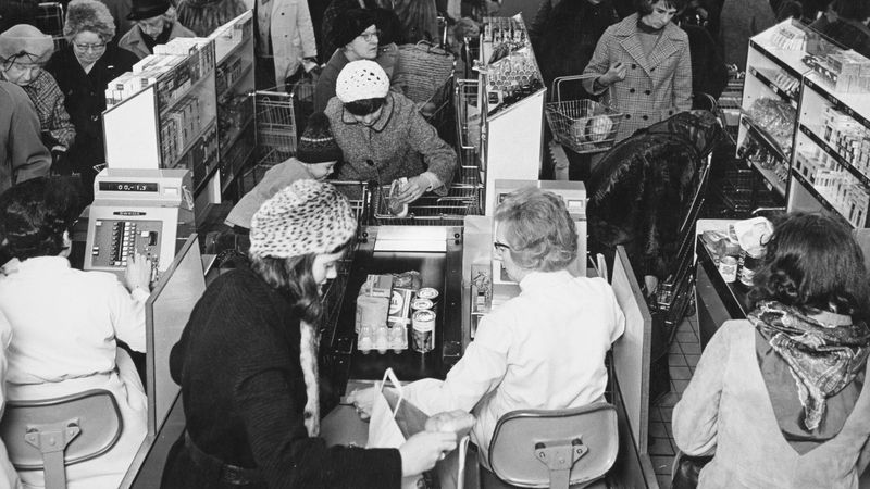 Checkout Assistants Memorising Prices