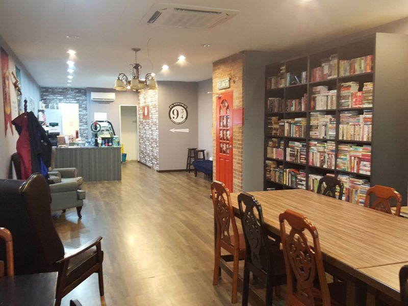 The Harry Potter Café (Hedley Books & Café) – Malaysia