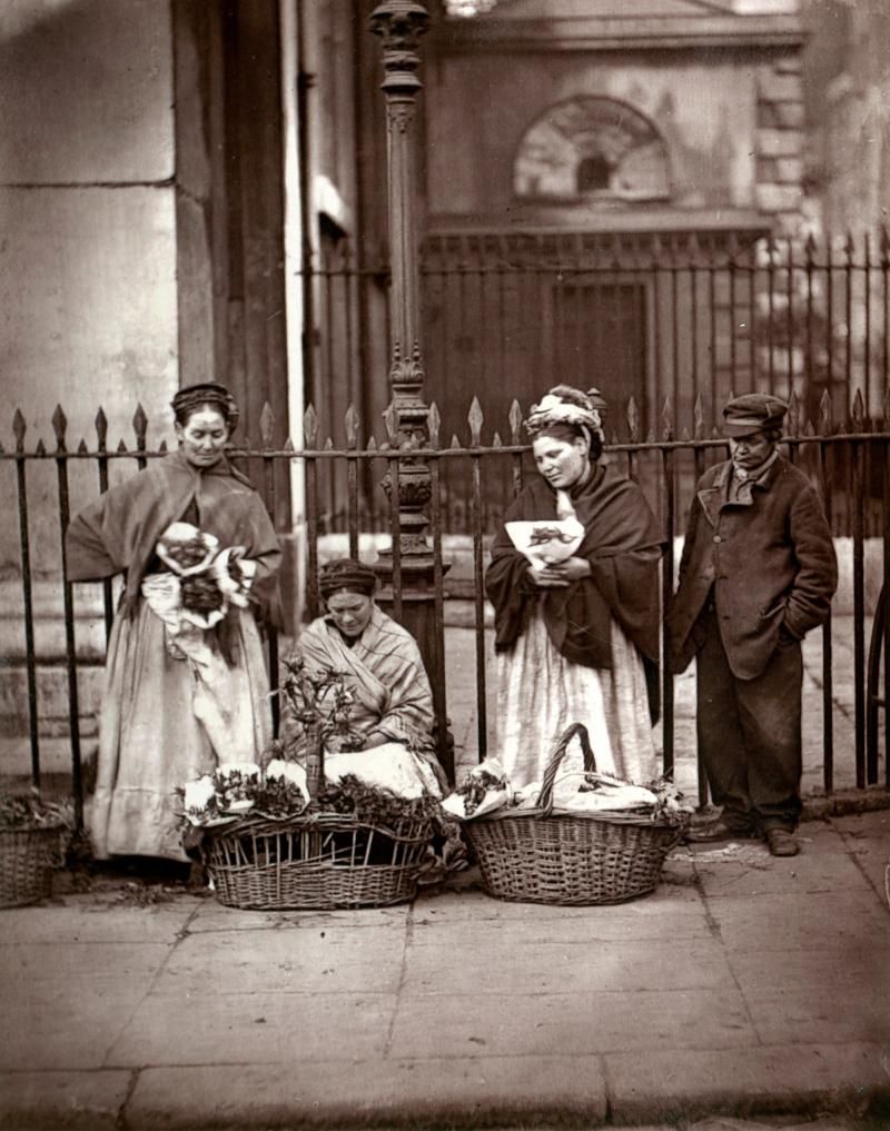Why Holiday Hampers Remain A Beloved British Tradition