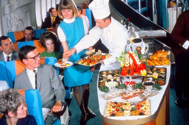 The Airlines That Turned Meals Into Theatre