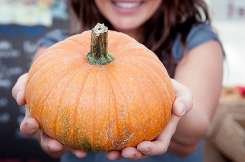 The Antioxidants That Help Keep Skin Glowing And Healthy