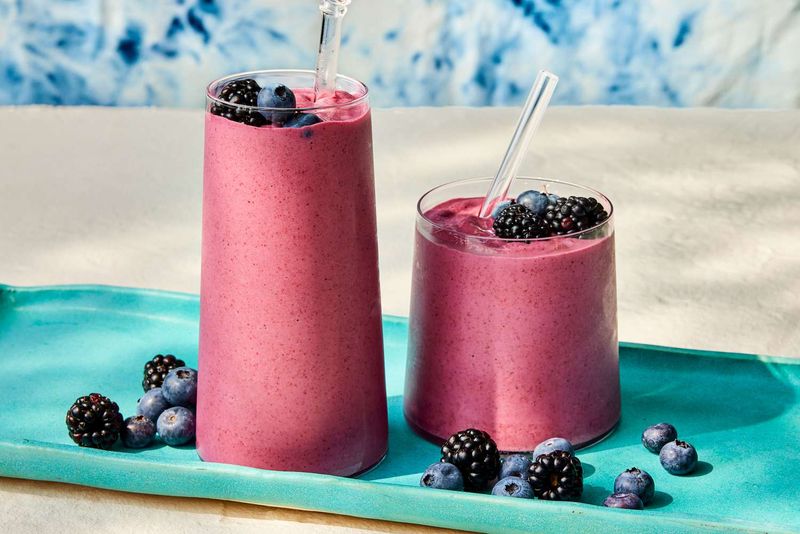 Greek Yogurt Berry Smoothie