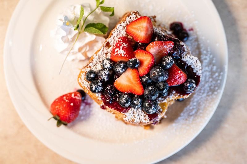 Brioche French Toast With Berries