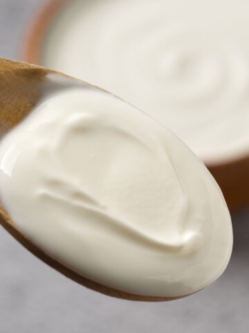 8 Reasons Greek Yoghurt Is A Smart Post-Workout Snack