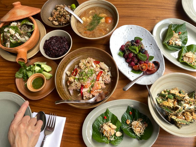 Family-Style Sharing Takes Centre Stage