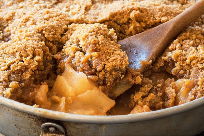 Apple And Elderflower Crumble