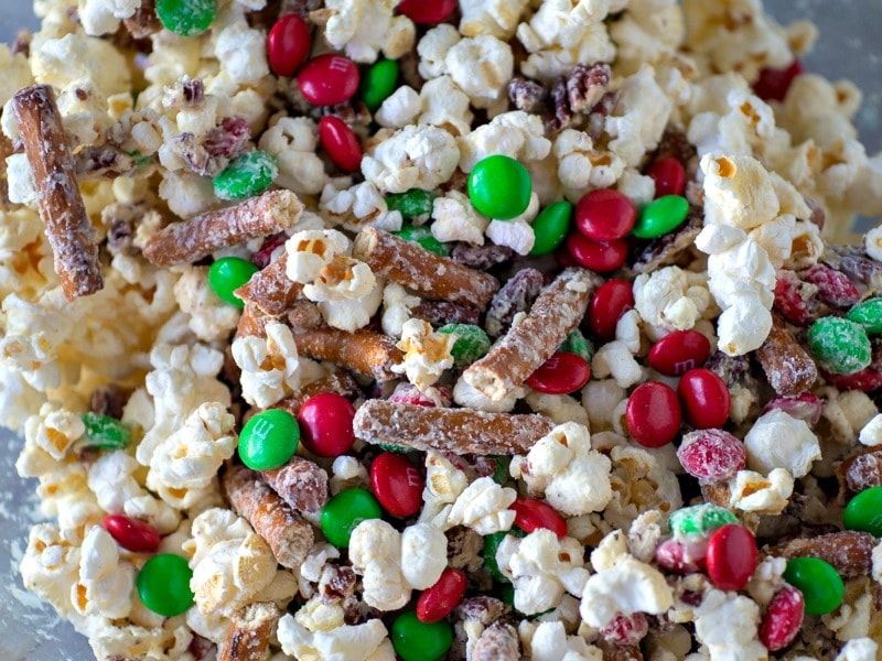 Christmas Popcorn Mix With Red And Green M&Ms