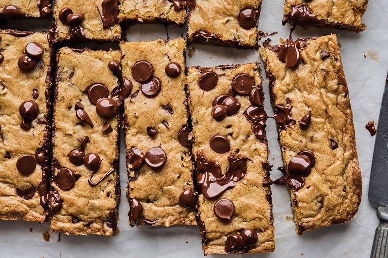 Chocolate Chip Cookie Bars