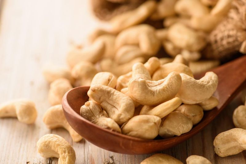 Cashews