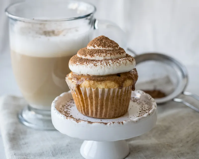 Tiramisu Cappuccino Cupcakes