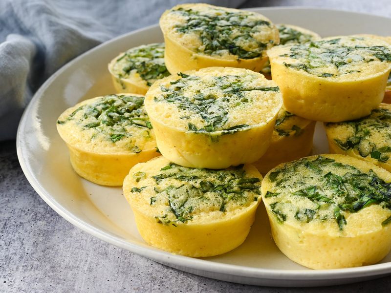 Mini Omelettes With Spinach And Cheese