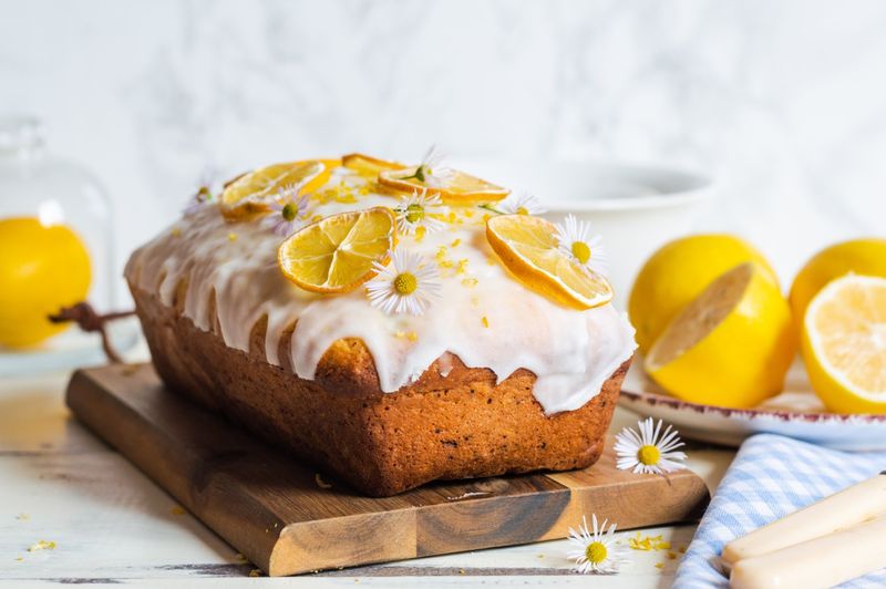 Lemon Drizzle Cake