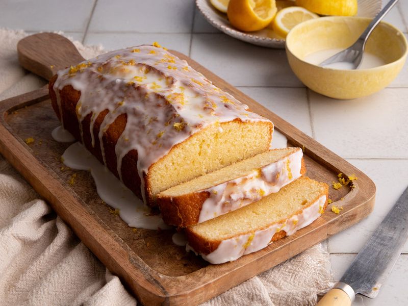 Lemon Drizzle Cake