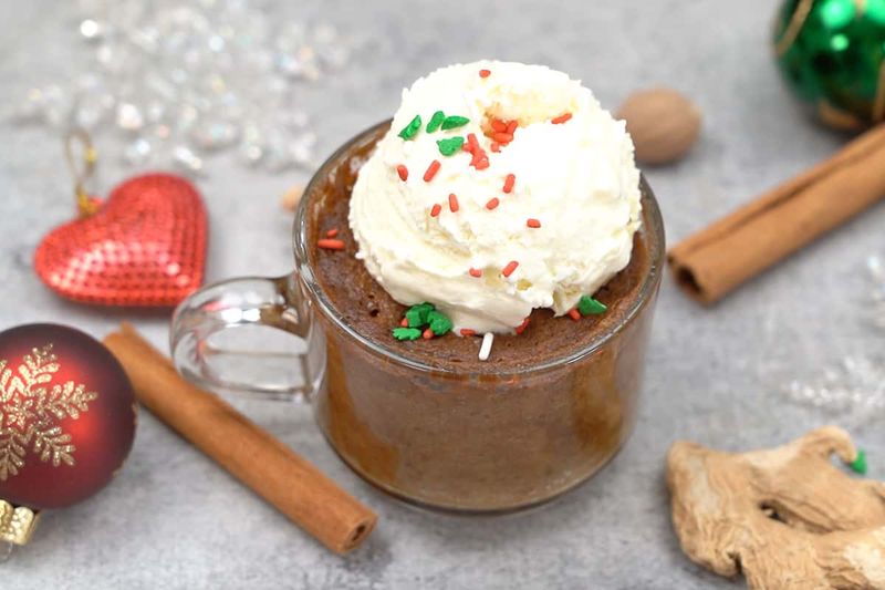 Gingerbread Mug Cakes