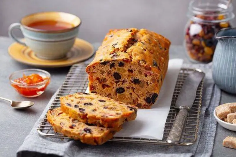 Spiced Fruit Loaf