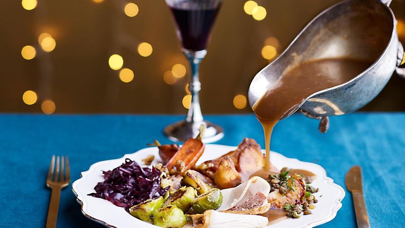 Making Gravy And Sauces Fit For A Fine-Dining Table