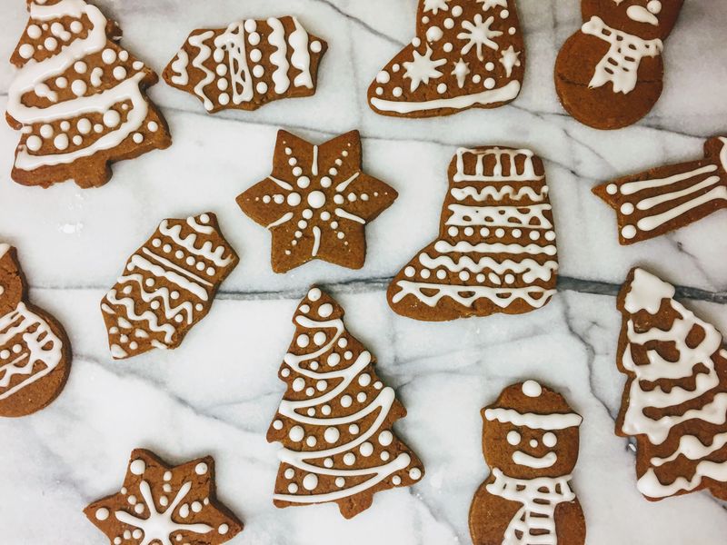 Vegan Gingerbread Biscuits