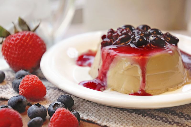 Panna Cotta With Berry Coulis