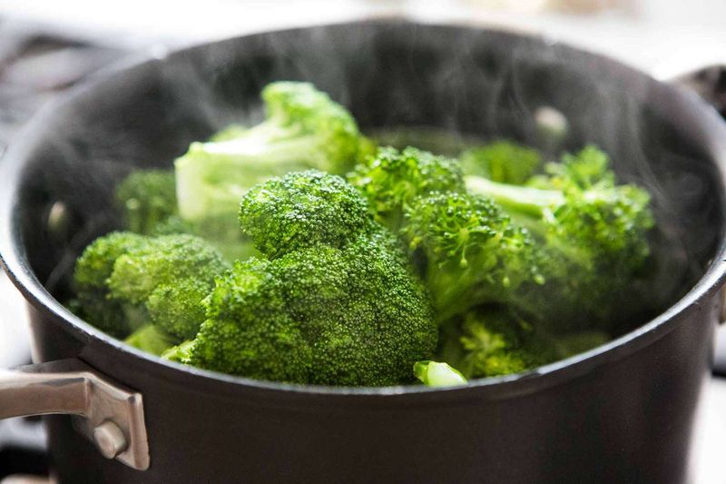 Cooks Quickly In Multiple Ways