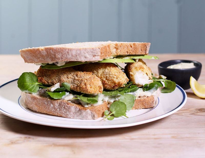 Fish Finger Sandwich With Tartare Sauce