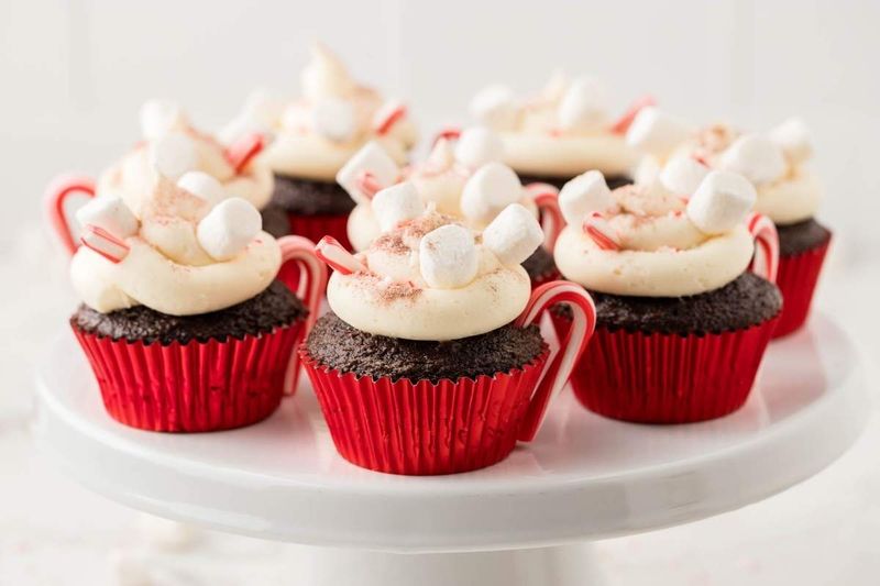 Peppermint Hot Chocolate Cupcakes