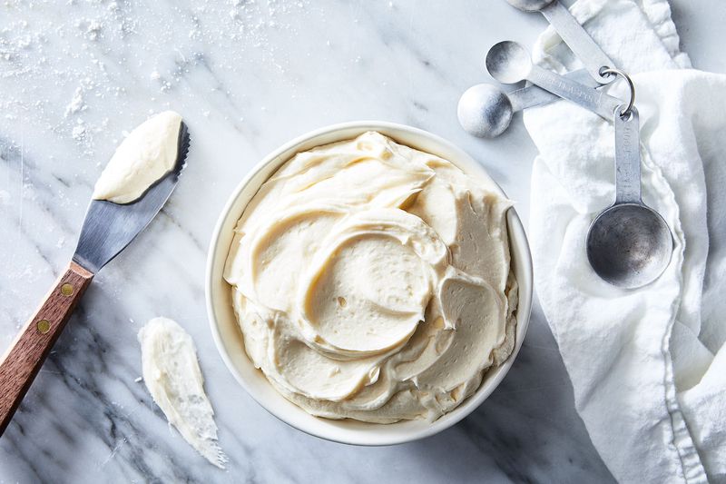 Best Frostings To Use For Smooth Spreading