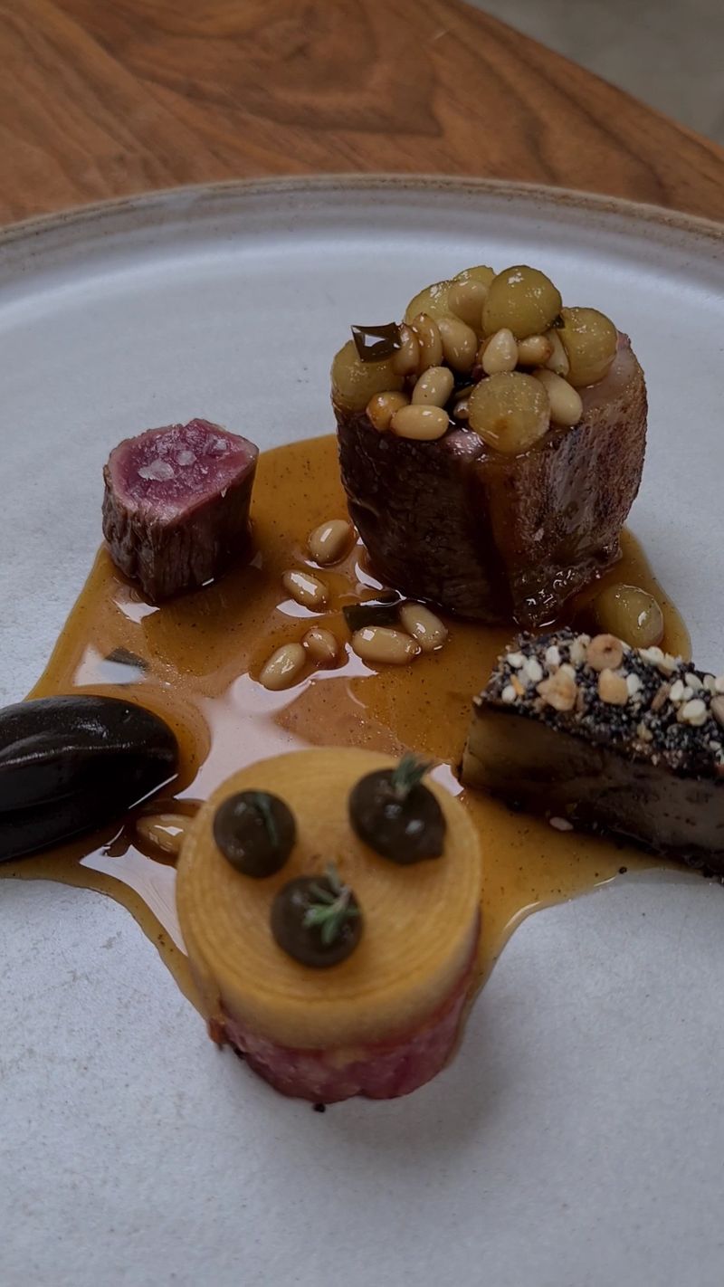 Evening-Focused Dining That Feels Deliberate