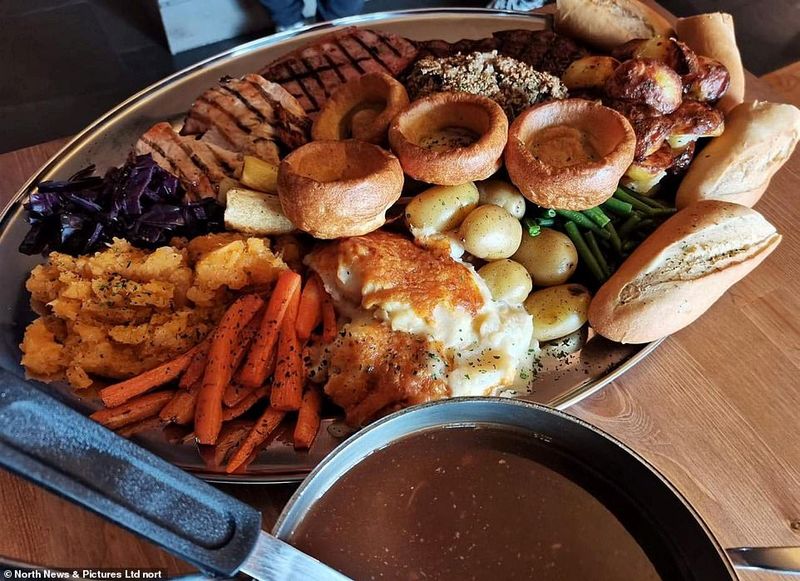 Oversized Portions Sneak Into British Plates Too