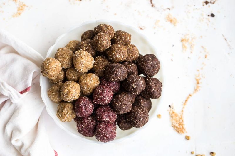 Fruit And Nut Energy Bites