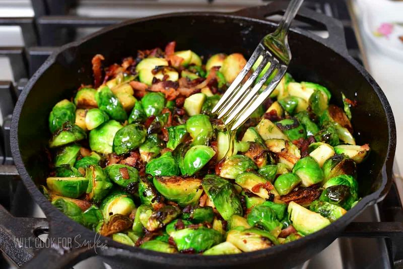 Brussels Sprout And Bacon Skillet