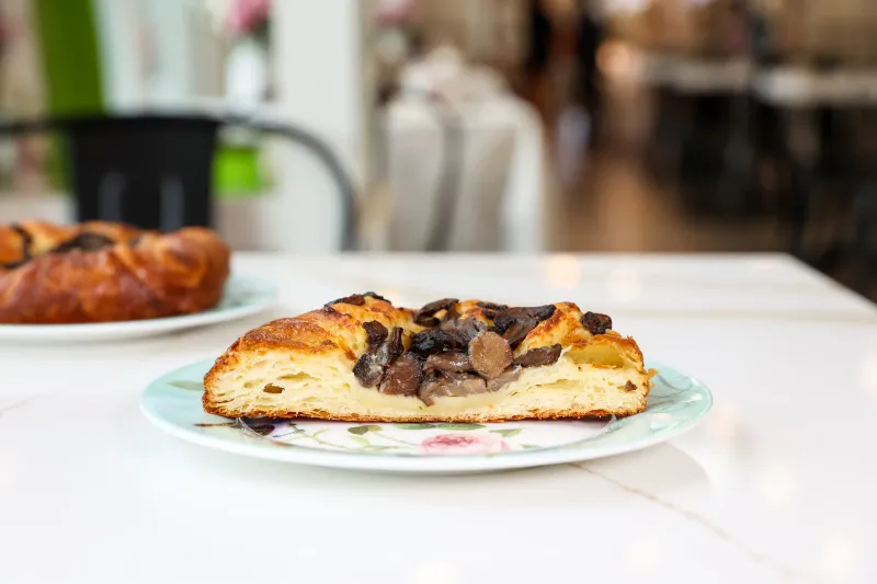 From Ham And Cheese To Truffle And Mushroom Fillings