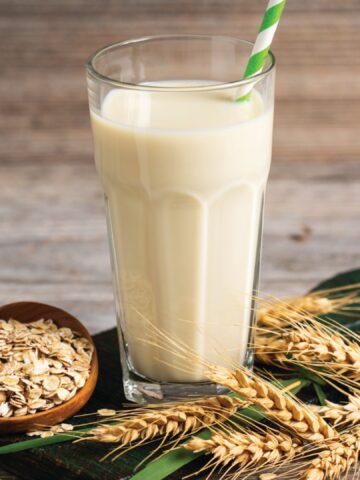 How To Make Creamy Oat Milk At Home In Just A Few Easy Steps